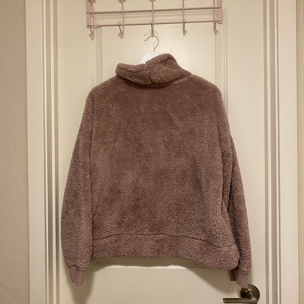 Calvin Klein Fluffy Pullover - image 2